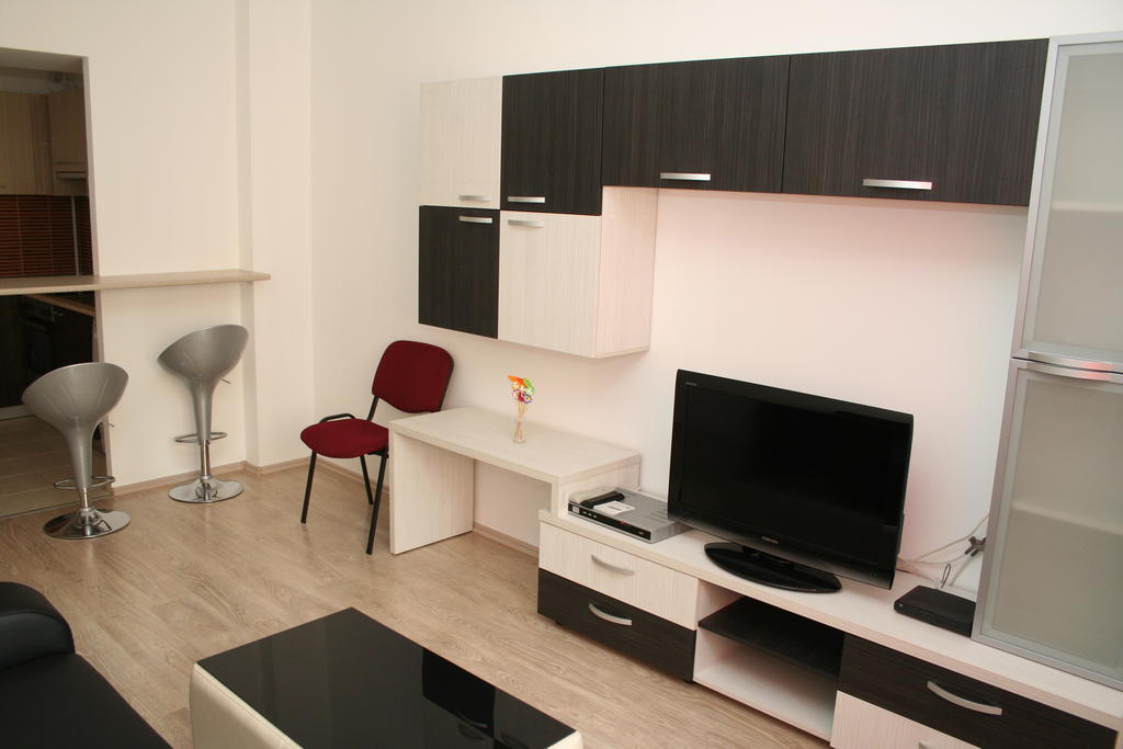 Top Rooms Aparthotel Bucarest Chambre photo